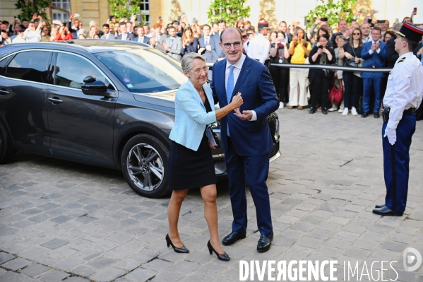 Passation entre jean Castex et Elisabeth Borne