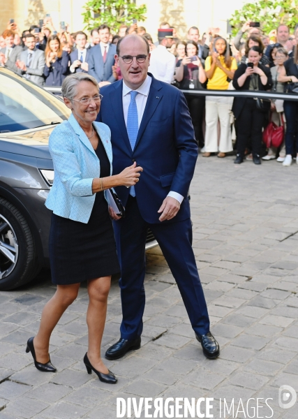 Passation entre jean Castex et Elisabeth Borne