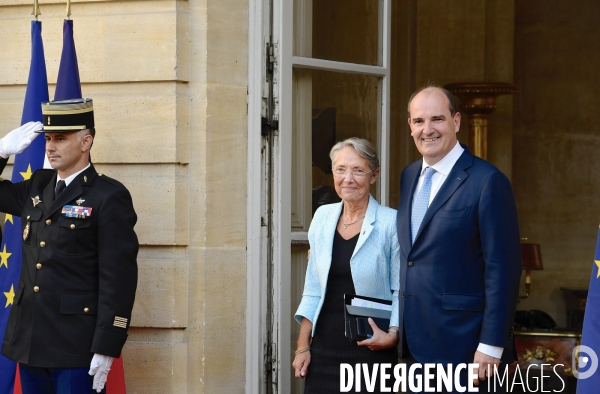 Passation entre jean Castex et Elisabeth Borne