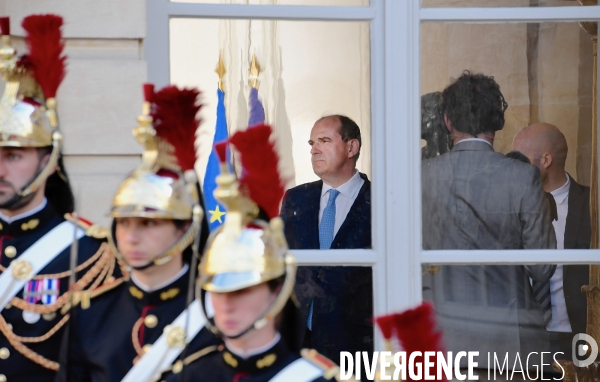 Passation entre jean Castex et Elisabeth Borne