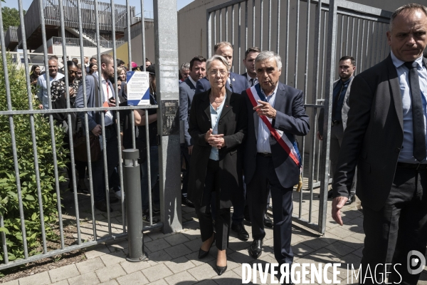 Elisabeth Borne, première ministre aux Mureaux.