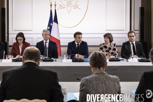 Premier conseil des ministres du gouvernement d Elisabeth Borne