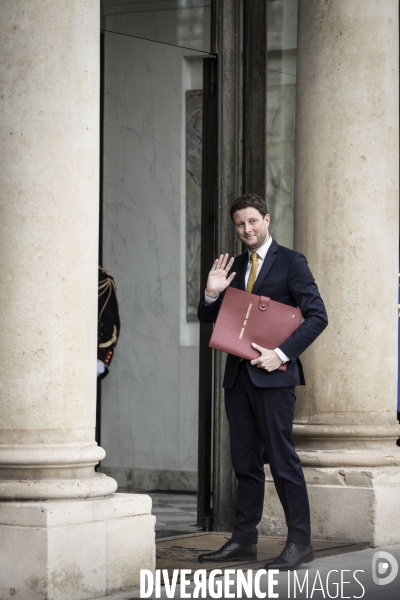 Premier conseil des ministres du gouvernement d Elisabeth Borne