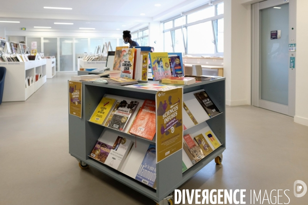 Exposition et atelier éducatif pour enfants durant le festival  Sciences infuses   Archéologie, un passé retrouvé   à la bibliothèque François Mitterand du Pré-Saint-Gervais