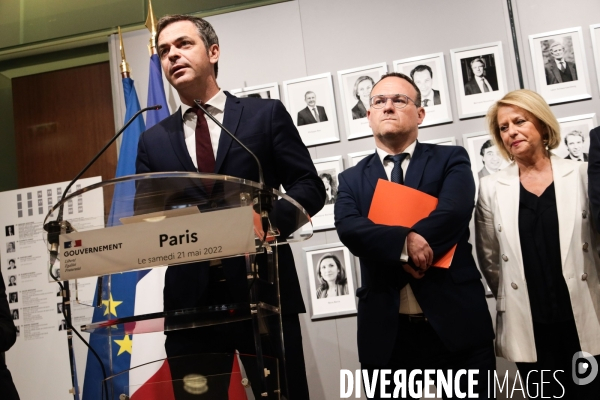 Gouvernement borne - les passations