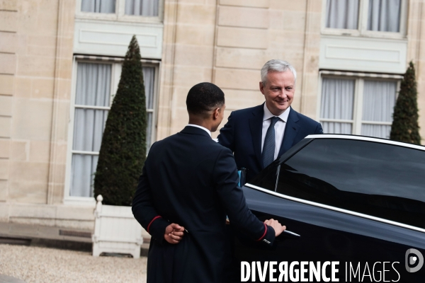 Le conseil des ministres du gouvernement borne
