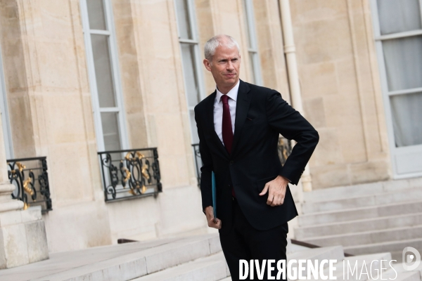 Le conseil des ministres du gouvernement borne