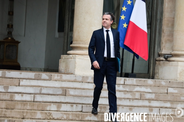 Le conseil des ministres du gouvernement borne