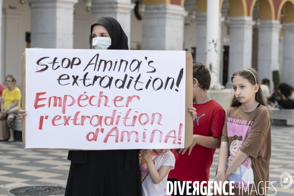 Manifestation Tchétchènes contre l extradition d Amina