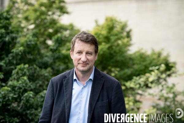 Portrait de Yannick Jadot