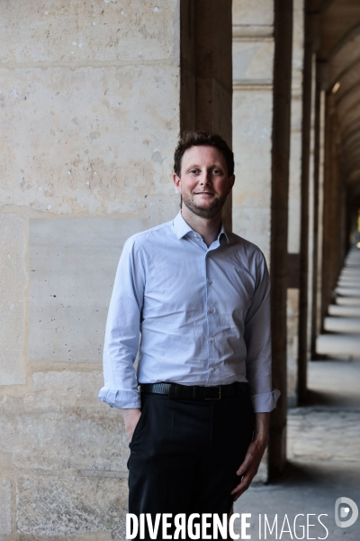 Clement beaune en campagne dans le 11eme