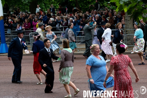 Jubilé de platine d Elisabeth II. Parade devant Buckingham palace.