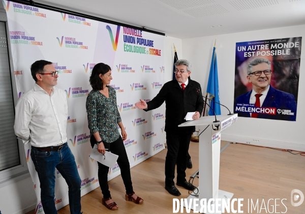 Conference de presse de Jean Luc Mélenchon et Aurélie Trouvé avec les économistes de la NUPES