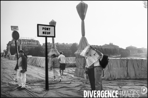 Le Pont Neuf empaqueté