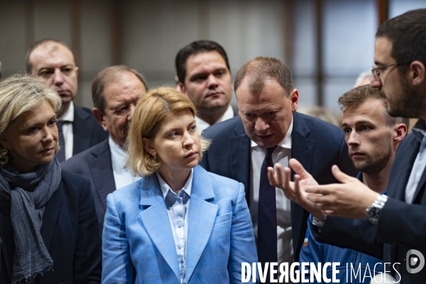 La vice-première ministre d Ukraine visite la plateforme nationale de dons à l Ukraine de la protection civile