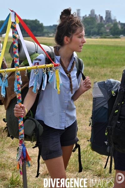 Rassemblement de 30 000 Scouts Unitaires de France à Chambord pour fêter les 50 ans du mouvement,