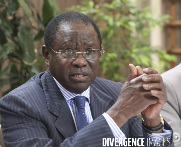 Pape diop homme politique et chef d entreprise senegalais