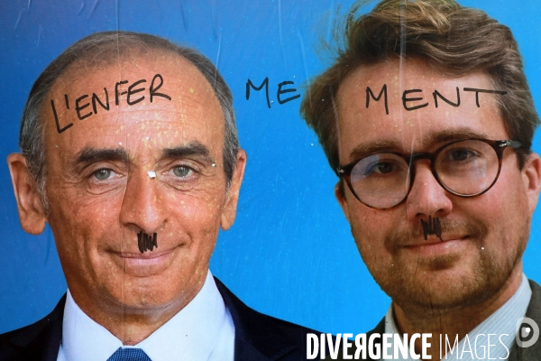 Legislatives 2022 Affiches electorales taguées