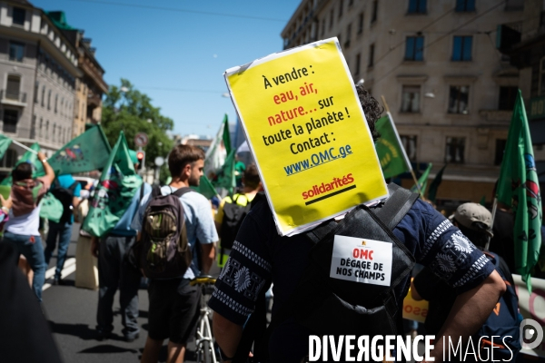 Manifestation contre l Organisation Mondiale du Commerce (OMC)