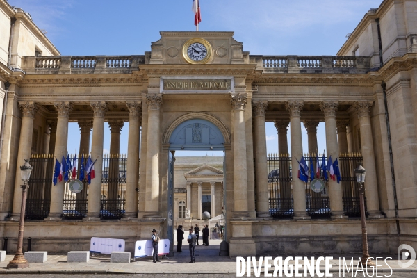 Assemblee Nationale , attente des nouveaux députés