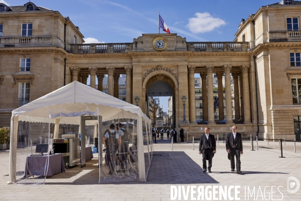 Assemblee Nationale , attente des nouveaux députés