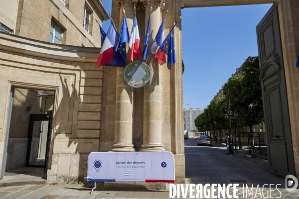 Assemblee Nationale , attente des nouveaux députés