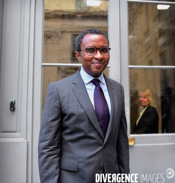 Passation de pouvoir entre jean michel blanquer et Pap Ndiaye