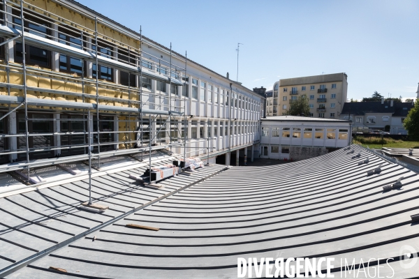 Chantier de rénovation d une école publique