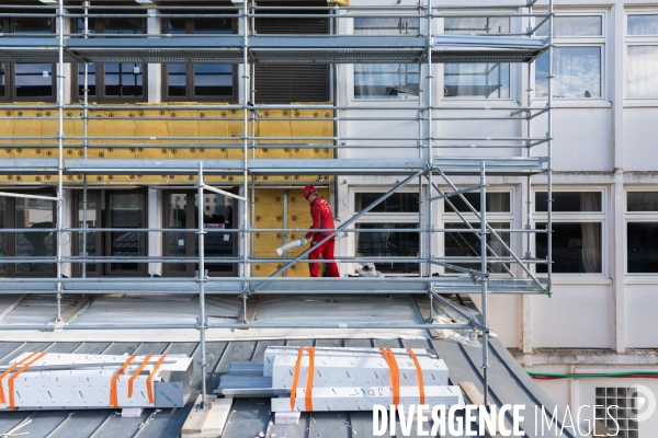 Chantier de rénovation d une école publique