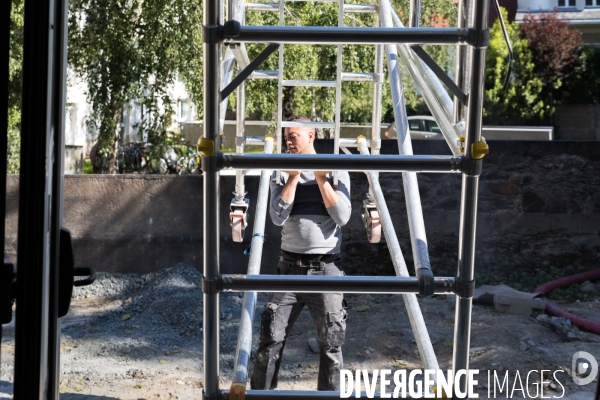 Chantier de rénovation d une école publique