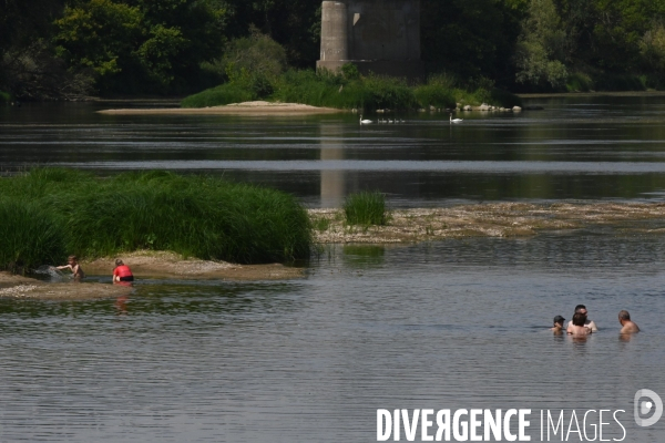 Canicule sur les bords de Loire à Amboise