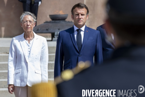 Emmanuel MACRON au Mont Valérien.