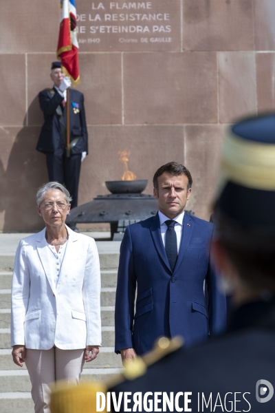 Emmanuel MACRON au Mont Valérien.