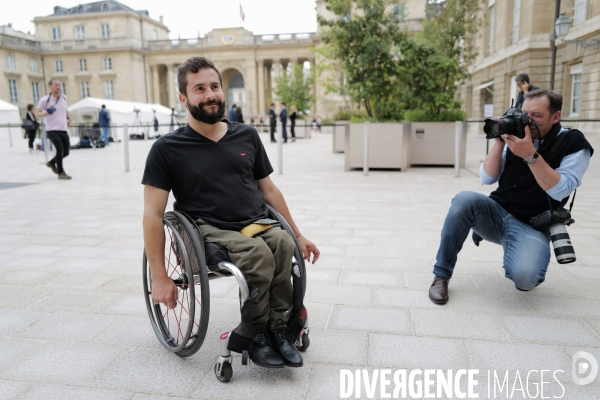 Assemblée nationale entrée des nouveaux députés