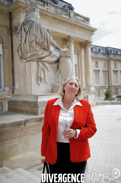 Assemblée nationale entrée des nouveaux députés