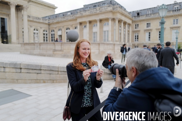 Assemblée nationale entrée des nouveaux députés