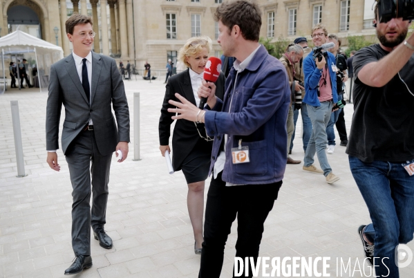 Assemblée nationale entrée des nouveaux députés