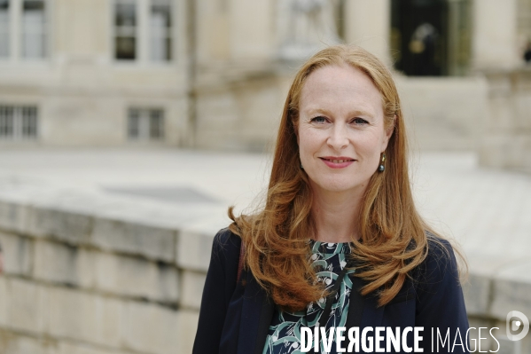 Assemblée nationale entrée des nouveaux députés