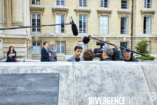 Assemblee Nationale Arrivées des nouveaux deputes