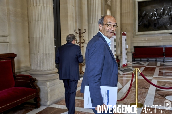 Assemblee Nationale Arrivées des nouveaux deputes