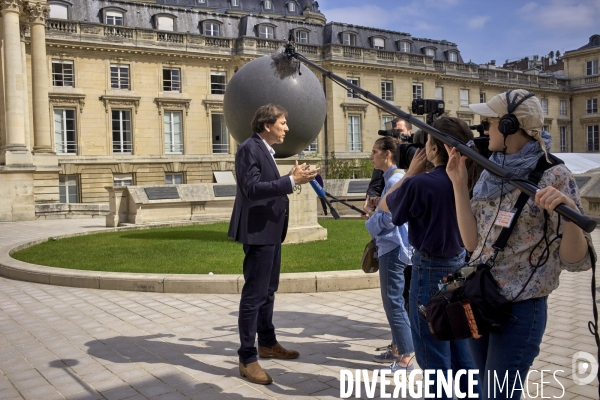 Assemblee Nationale Arrivées des nouveaux deputes