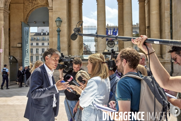 Assemblee Nationale Arrivées des nouveaux deputes