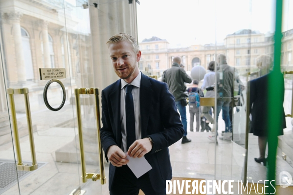 Assemblée nationale entrée des nouveaux députés RN