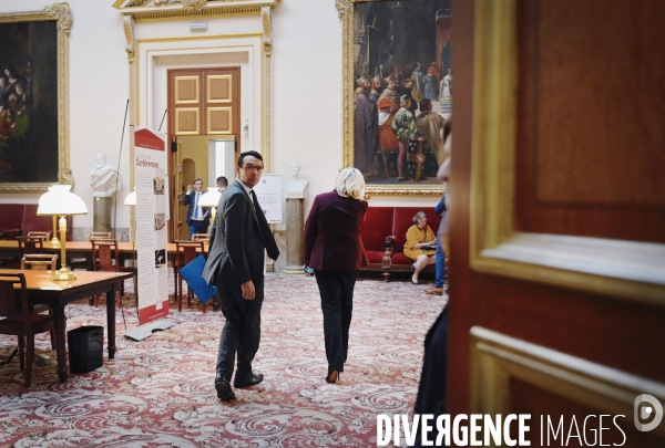 Assemblée nationale entrée des nouveaux députés RN