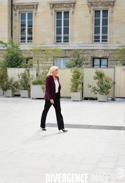 Assemblée nationale entrée des nouveaux députés RN