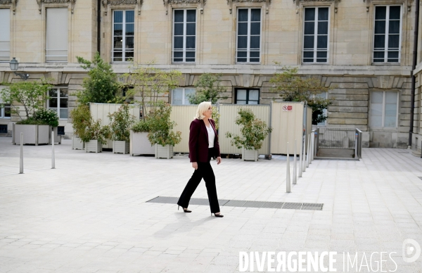 Assemblée nationale entrée des nouveaux députés RN