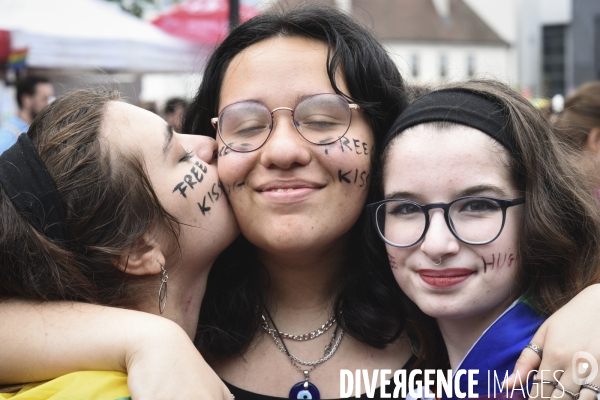 Gay pride 2022, la Marche des fiertés. Portraits