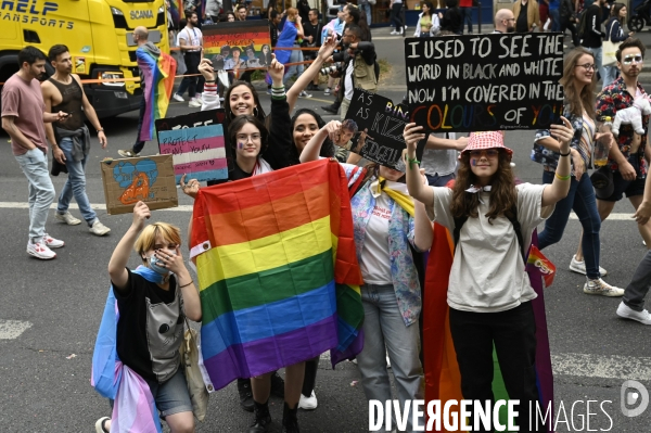 Gay pride 2022, la Marche des fiertés. Portraits