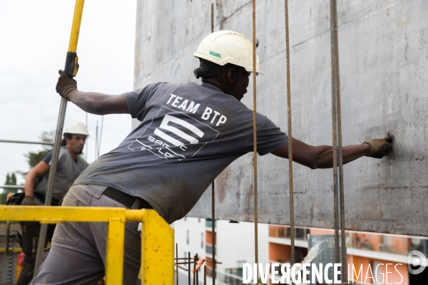 Chantier de construction d un complexe sportif