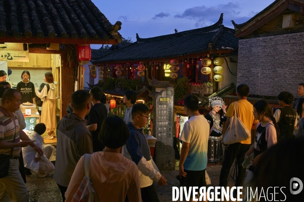 Lijiang, capitale du peuple Naxi et du surtourisme en Chine.